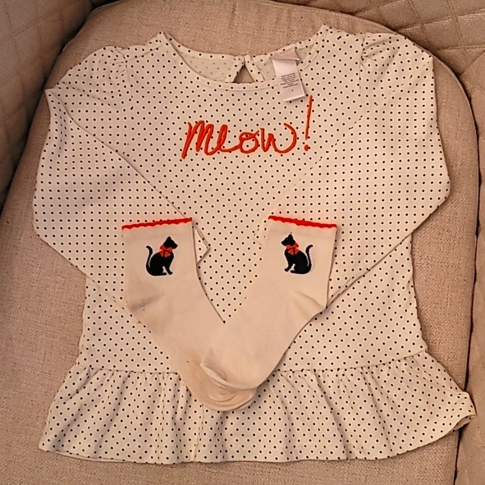 Janie and Jack 2014 Halloween Meow and Socks! Size 6.